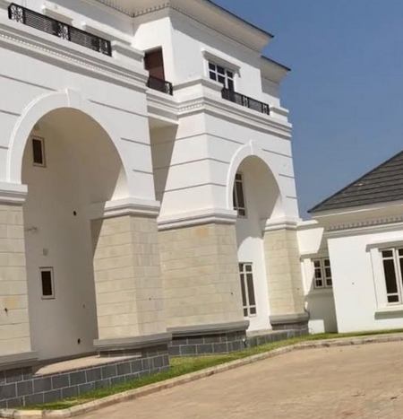 Abuja Property 1 - Image 2